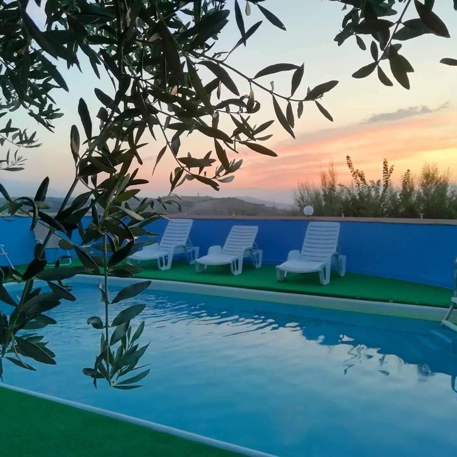 B&B Gli Amici Del Tubarello Розето дели Абруци Екстериор снимка