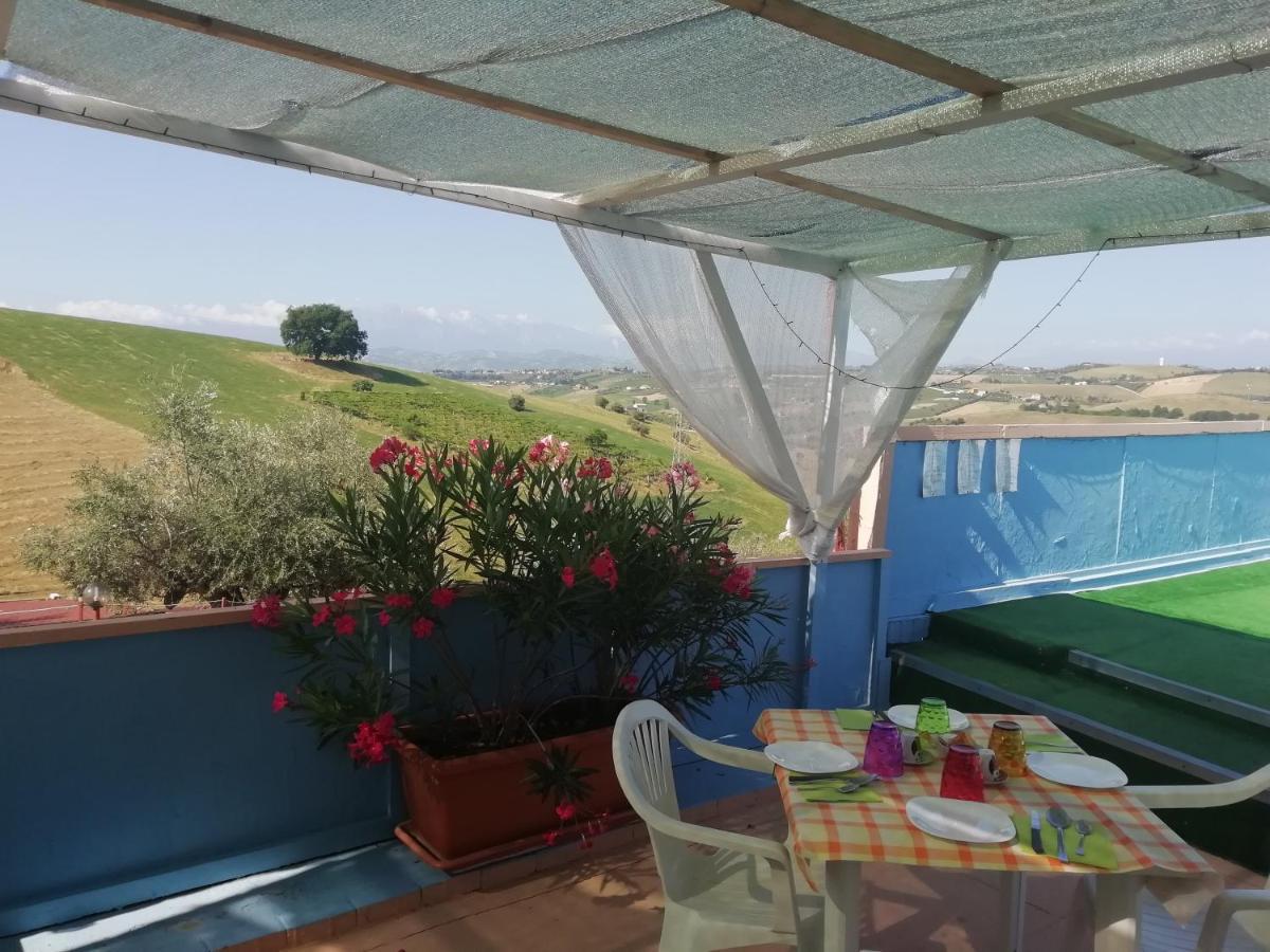 B&B Gli Amici Del Tubarello Розето дели Абруци Екстериор снимка