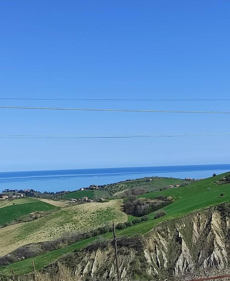 B&B Gli Amici Del Tubarello Розето дели Абруци Екстериор снимка
