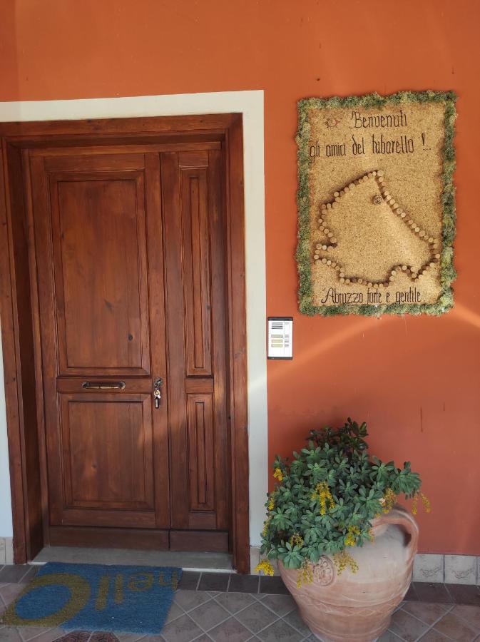 B&B Gli Amici Del Tubarello Розето дели Абруци Екстериор снимка