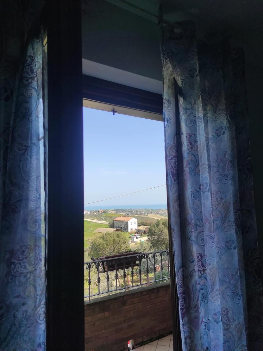 B&B Gli Amici Del Tubarello Розето дели Абруци Екстериор снимка